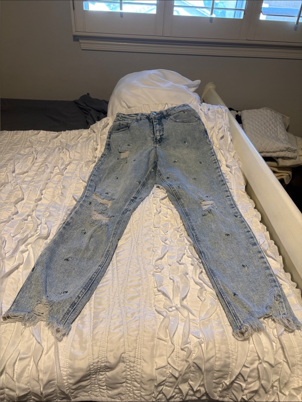 Light Wash Distressed Jeans with Daisies